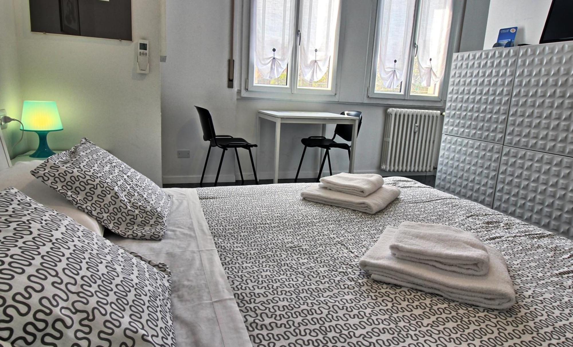 Residenza Manzoni Como Centre Zewnętrze zdjęcie