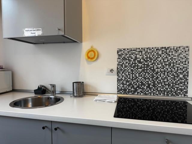 Residenza Manzoni Como Centre Zewnętrze zdjęcie